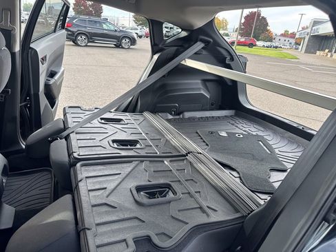 Certified 2025 Subaru Crosstrek 2.0i Premium image 16