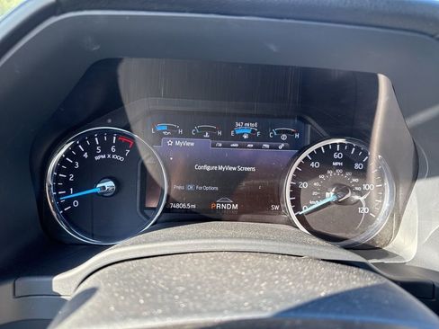 Used 2021 Ford Expedition Limited image 23