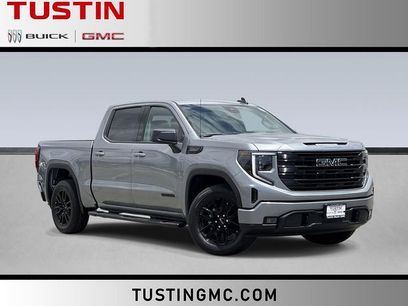 New 2026 GMC Sierra 1500 Elevation w/ LPO, Elevation Black Package