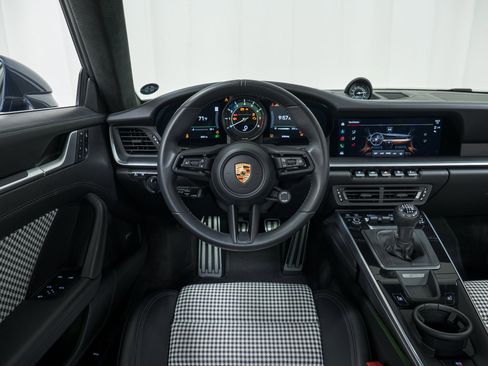 Used 2023 Porsche 911 Sport Classic RWD image 23