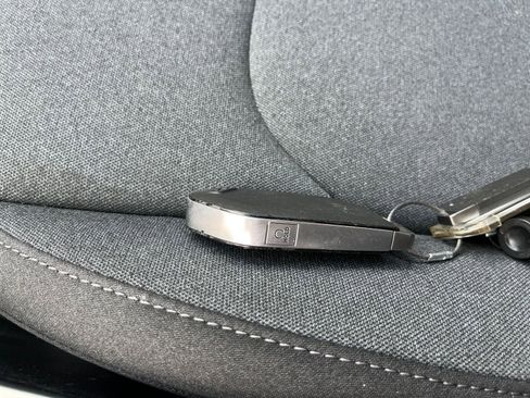 Used 2025 Kia K4 LXS image 22