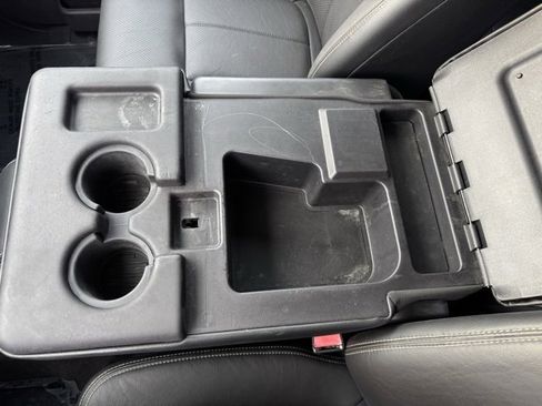 Used 2015 Ford F250 Lariat w/ Chrome Package image 20