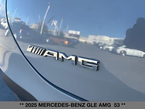 Used 2025 Mercedes-Benz GLE 53 AMG GLE 53 AMG image 19