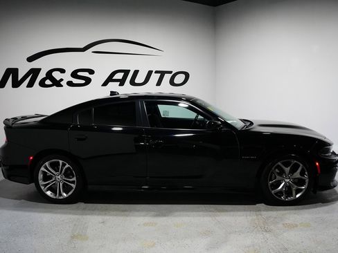 Used 2022 Dodge Charger R/T image 4