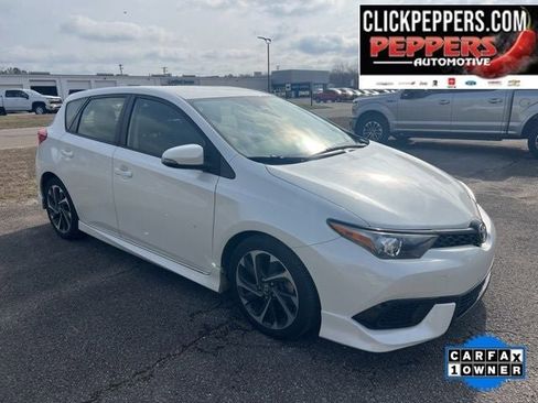 Used 2018 Toyota Corolla iM w/ All-Weather Mat Package image 7