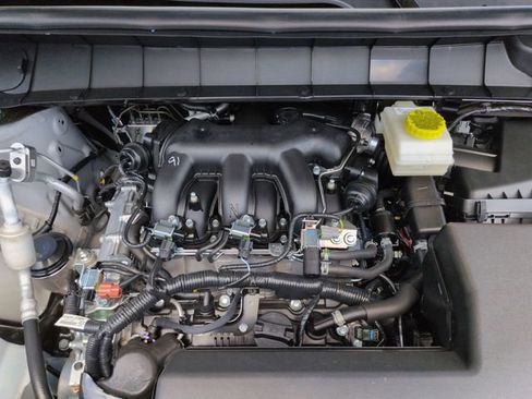 New 2026 Nissan Pathfinder Platinum AWD/4WD image 12