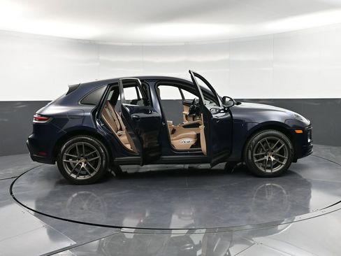 Certified 2023 Porsche Macan Turbo image 35