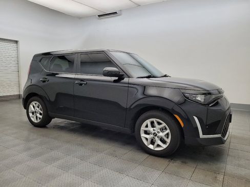 Used 2024 Kia Soul LX w/ Option Group 015 image 11