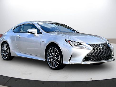 Used 2017 Lexus RC 300 F Sport image 2