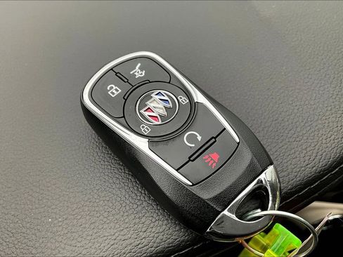 Used 2022 Buick Encore GX Select image 14