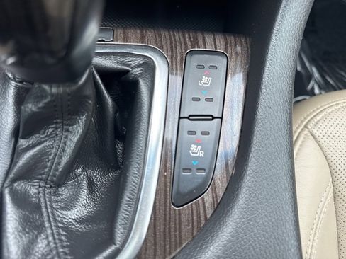 Used 2013 Kia Optima EX w/ Premium Pkg image 27