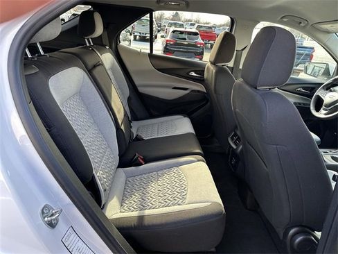 Certified 2024 Chevrolet Equinox LT image 25