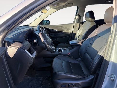 Used 2020 GMC Terrain SLT w/ Preferred Package image 9
