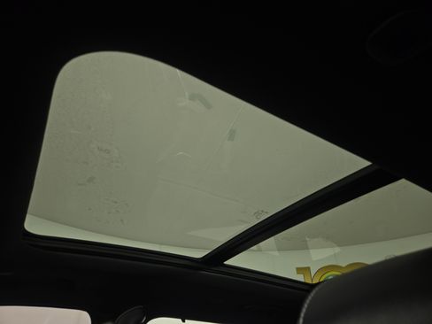 Certified 2023 Jeep Grand Cherokee L Overland w/ Luxury Tech Group IV image 24