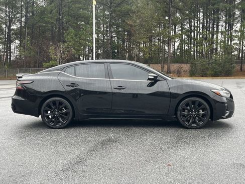 Certified 2023 Nissan Maxima SR w/ Sport Mat Group image 28