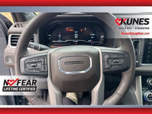 Used 2023 GMC Yukon Denali w/ Max Trailering Package image 29