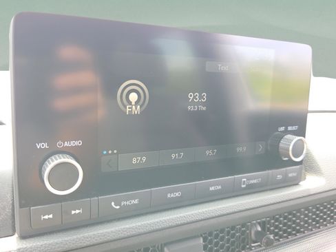 Used 2023 Honda CR-V Sport image 12