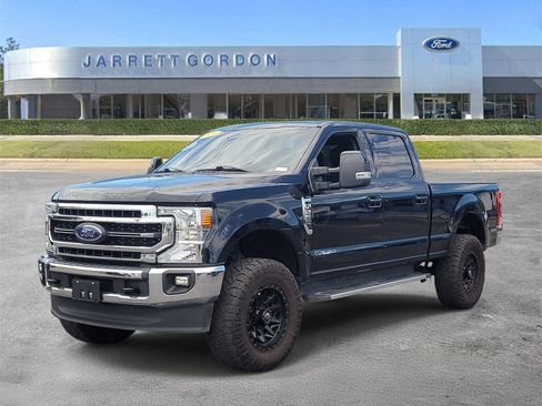 Used 2020 Ford F250 Lariat w/ Lariat Ultimate Package AWD/4WD image 2