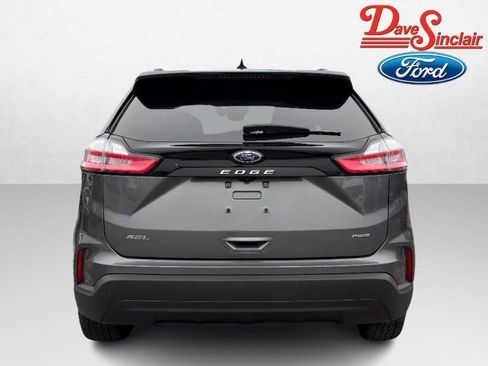 Used 2022 Ford Edge SEL w/ Sport Appearance Package image 8