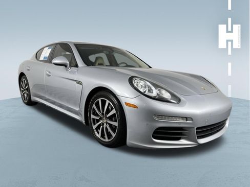 Used 2015 Porsche Panamera w/ Premium Package Plus RWD image 1