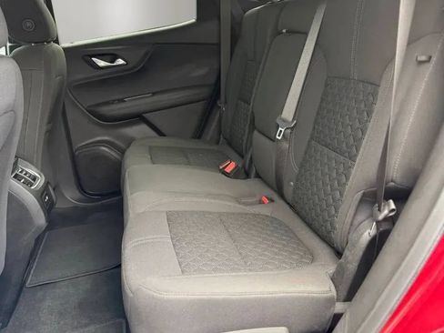 Used 2019 Chevrolet Blazer LT FWD image 11