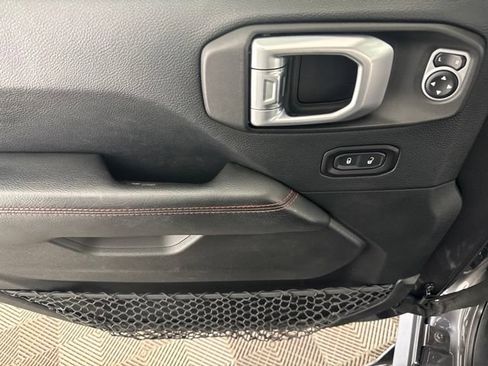 Used 2018 Jeep Wrangler Unlimited Rubicon AWD/4WD image 20