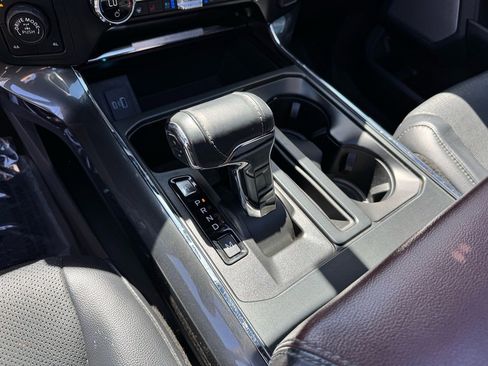 Used 2021 Ford F150 Lariat w/ Equipment Group 502A High image 15