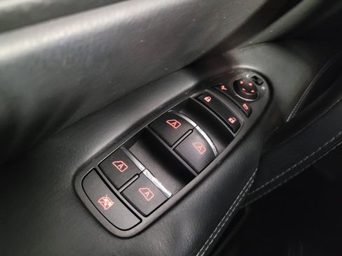 Used 2017 Nissan Armada Platinum w/ Captain Seat Package RWD image 27