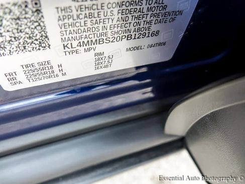 Used 2023 Buick Encore GX Preferred w/ Cold Weather Comfort Package image 28