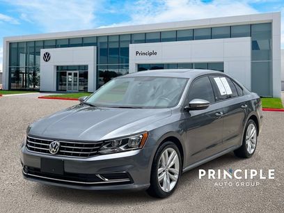 Used 2019 Volkswagen Passat 2.0T Wolfsburg w/ Wheels & Sunroof Package