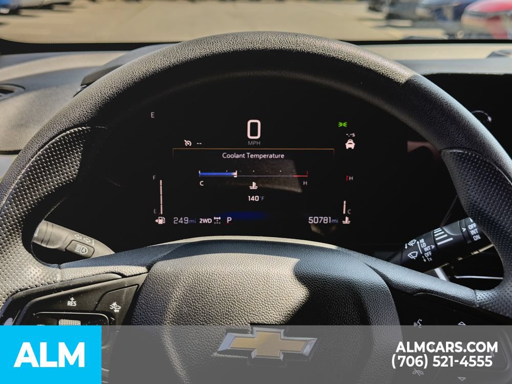 Used 2025 Chevrolet TrailBlazer LT AWD/4WD image 14