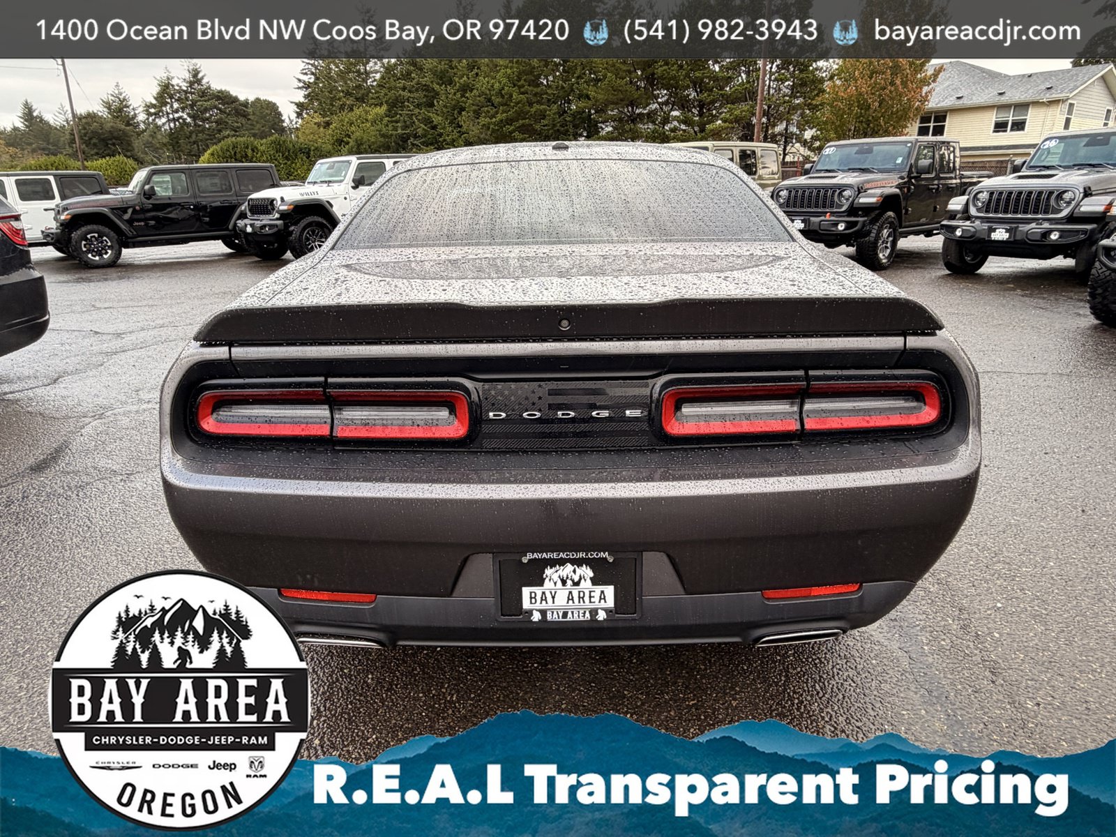 Used 2021 Dodge Challenger SXT RWD image 6