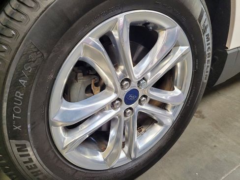 Used 2017 Ford Edge SEL w/ Equipment Group 201A FWD image 31