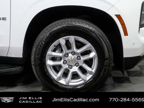 Used 2025 Chevrolet Tahoe LT AWD/4WD image 37