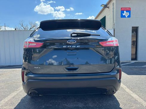 Used 2022 Ford Edge SEL w/ Convenience Package AWD/4WD image 5