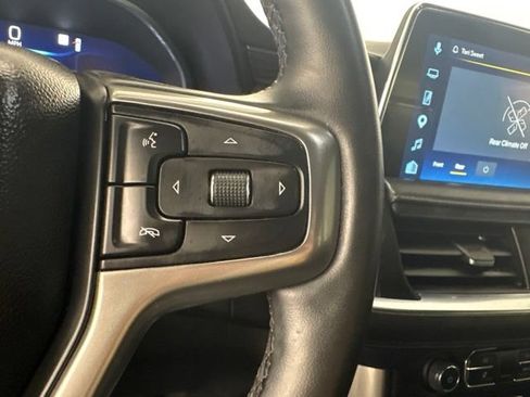 Used 2023 Chevrolet Tahoe LT w/ Luxury Package RWD image 21