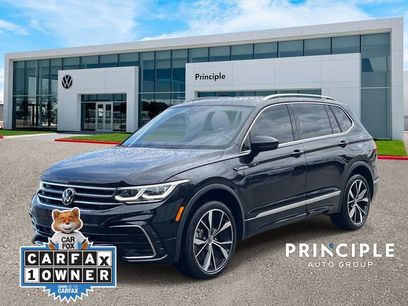 Used 2023 Volkswagen Tiguan SEL R-Line