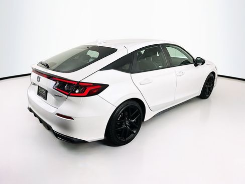 Used 2023 Honda Civic Sport image 9