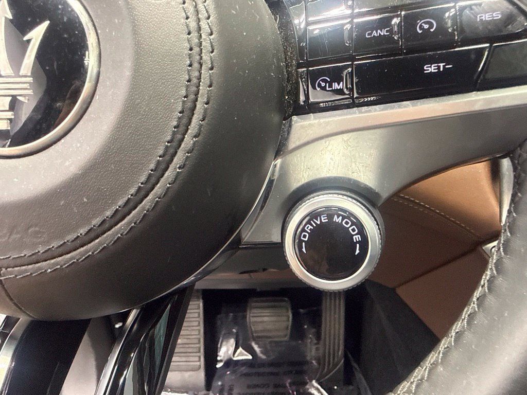 Used 2023 Maserati Grecale GT AWD/4WD image 28