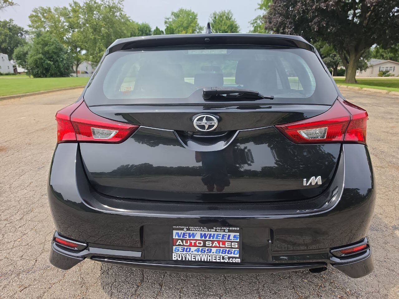 Used 2016 Scion iM FWD image 18