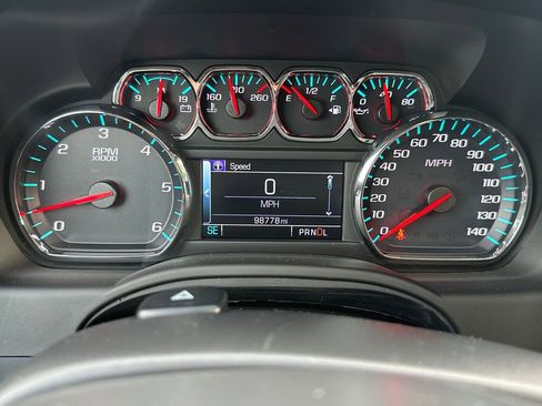 Used 2020 Chevrolet Tahoe LT image 25