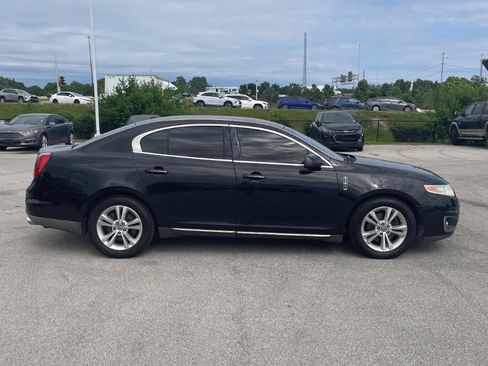 Used 2010 Lincoln MKS FWD image 7