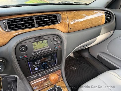 Used 2006 Jaguar S-TYPE 3.0 RWD image 44