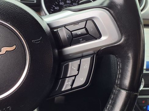 Used 2019 Ford Mustang GT Premium image 12