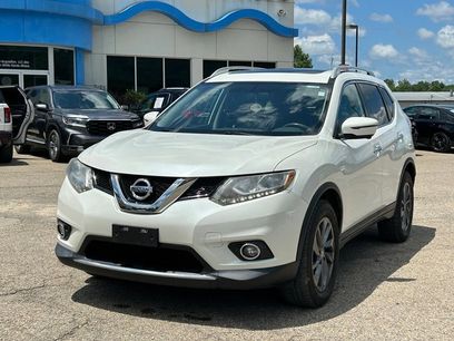 Used 2016 Nissan Rogue SL w/ SL Premium Package