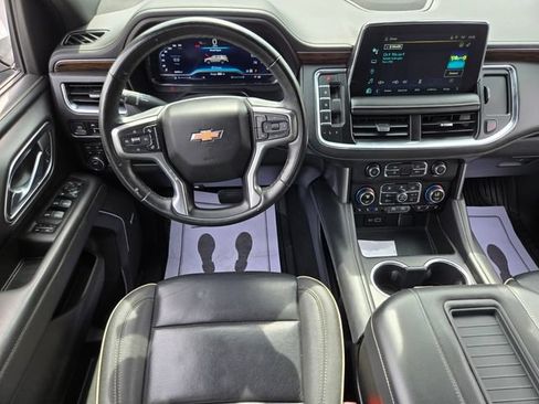 Used 2024 Chevrolet Tahoe Premier AWD/4WD image 14