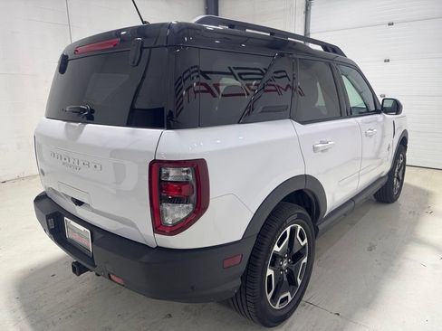 Used 2022 Ford Bronco Sport Outer Banks w/ Tech Package AWD/4WD image 8