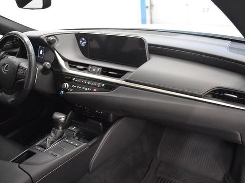Used 2021 Lexus ES 250 w/ Premium Package AWD/4WD image 18