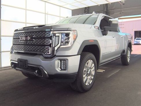 Used 2021 GMC Sierra 2500 Denali w/ Denali Ultimate Package AWD/4WD image 1