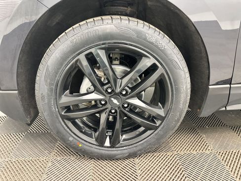 Certified 2021 Chevrolet Equinox LT AWD/4WD image 11